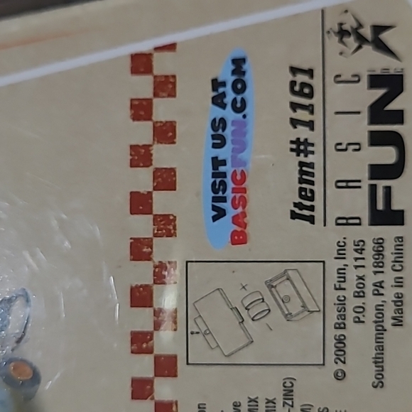 Disney Pixar Cars Mater Light-up Keychain 2006 - Picture 10 of 16